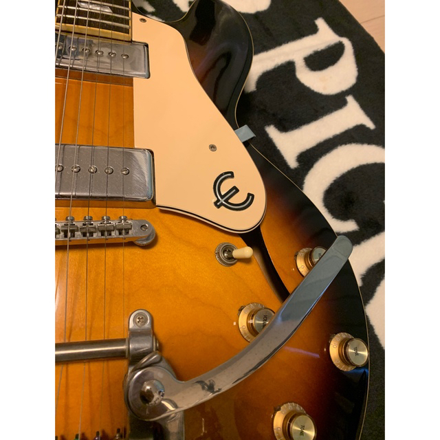 Epiphone(エピフォン)のエピフォン　カジノ　ビグスビー付き 楽器のギター(エレキギター)の商品写真