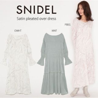 スナイデル(SNIDEL)のSNIDEL　サテン　プリーツ　ワンピース　2WAY(ロングワンピース/マキシワンピース)