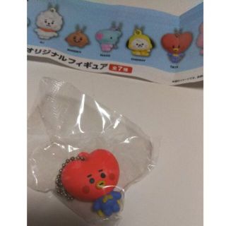 《発送前値下げ》くら寿司 びっくらポン BTS  BT21 TATA テテ (アイドルグッズ)