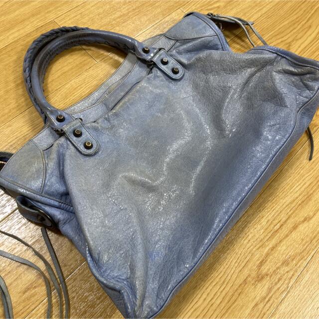 Balenciaga(バレンシアガ)のバレンシアガ　水色　縦25横34マチ10 レディースのバッグ(ハンドバッグ)の商品写真