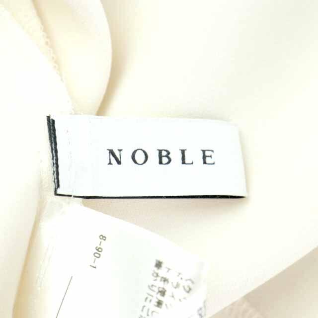Noble(ノーブル)のノーブル NOBLE 20AW ブラウス シャツ 七分袖 フリル アイボリー 黒 レディースのトップス(シャツ/ブラウス(長袖/七分))の商品写真