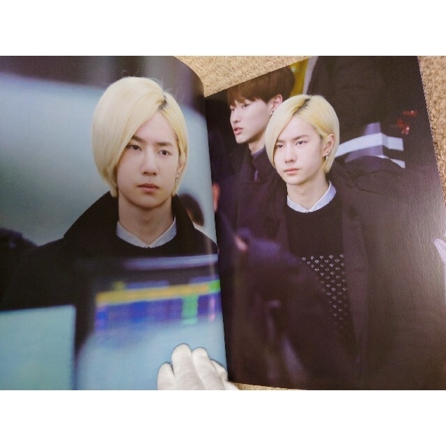 【良品】王一博　写真集　PB to be continued