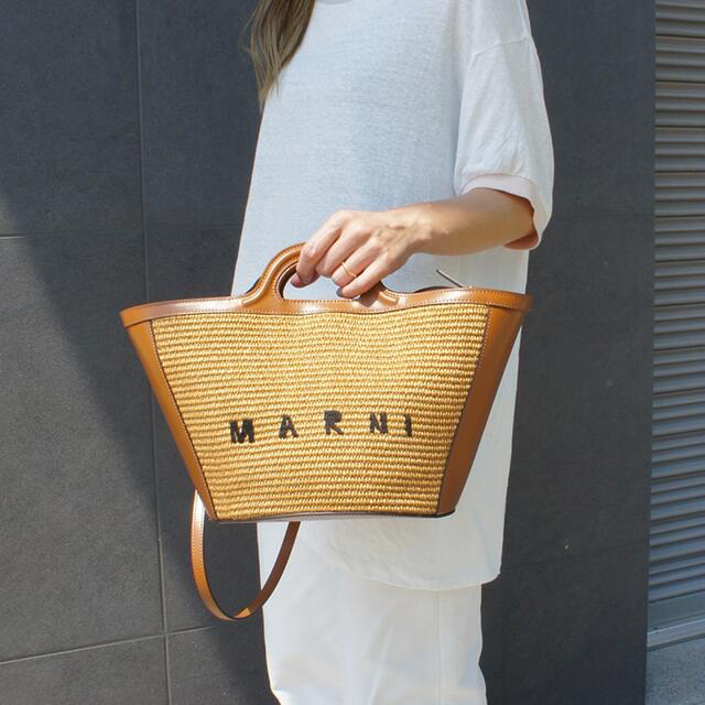 安価 マルニ MARNI - Marni かごバッグ スモール ショルダーバッグ