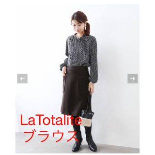 ラトータリテ(La TOTALITE)のバックサテンチェーンプリントブラウス(シャツ/ブラウス(長袖/七分))