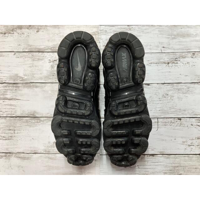 NIKE(ナイキ)のNIKE AIR VAPORMAX PLUS TRIPLE BLACK メンズの靴/シューズ(スニーカー)の商品写真