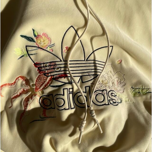 adidas(アディダス)のドーモくん様専用 レディースのトップス(トレーナー/スウェット)の商品写真