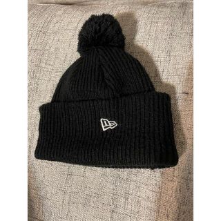 ニューエラー(NEW ERA)のニューエラ　黒　ビーニー　中古(ニット帽/ビーニー)