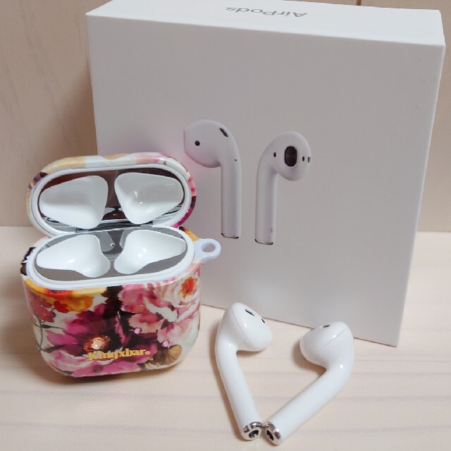 AirPods エアポッズ 第2世代  ケースとダストガード付き❁⃘*.゜