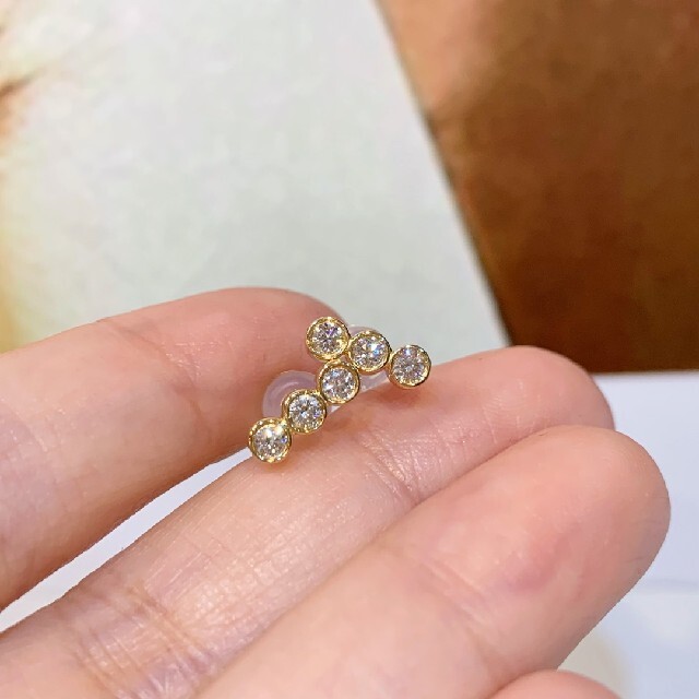 天然ダイヤモンドピアス0.3ct　k18