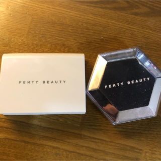 フェンティ　ビューティー　FENTY BEAUTY フェイスパウダー＆ハイライト(フェイスカラー)