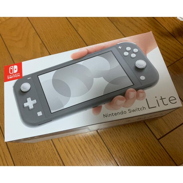 値下げ　Nintendo Switch lite