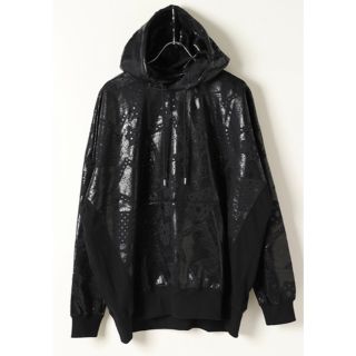 ウノピゥウノウグァーレトレ(1piu1uguale3)の1piu1uguale3  DROP SHOULDERBANDANA PARKA(パーカー)