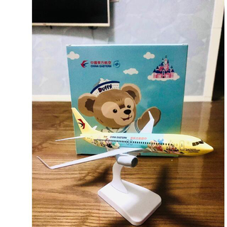 ディズニー(Disney)の【値下げしました】ディズニーx東方航空公式コラボ商品Duffy塗装飛行機模型(航空機)
