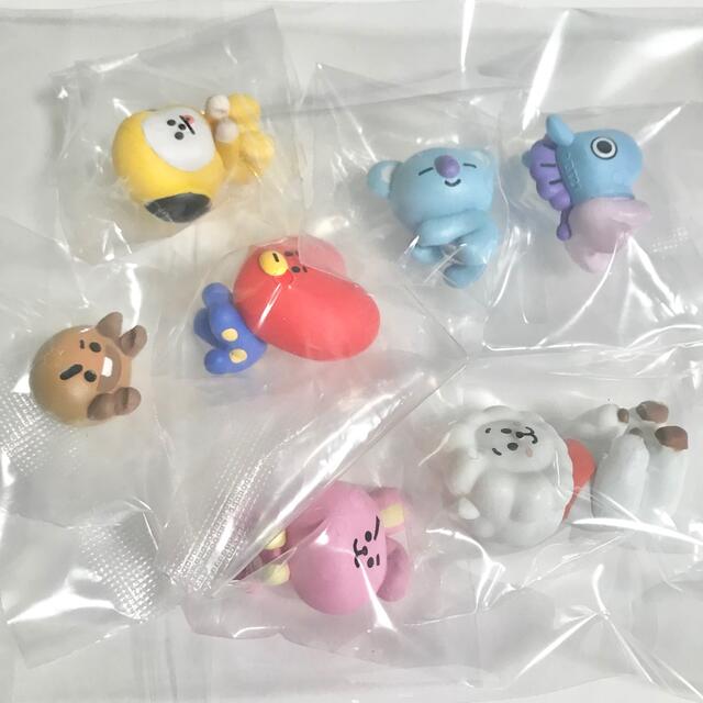 BT21(ビーティーイシビル)のBT21 ハグコット　コンプリート　Hugcot ガチャ　TATA COOKY他 エンタメ/ホビーのタレントグッズ(アイドルグッズ)の商品写真