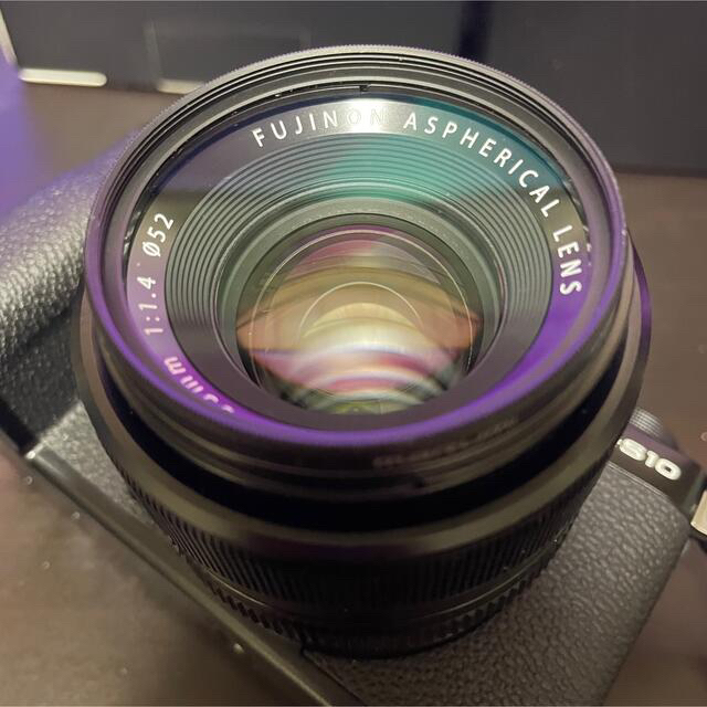 FUJI FILM X-S10 XF 35mm F1.4 R 最終値下げ FUJI FILM X-S10 XF 35mm F1.4 R 最終値下げ