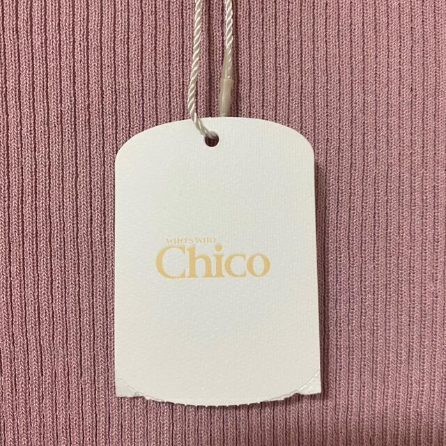 who's who Chico(フーズフーチコ)のwho’s who chico 袖刺繍ボートネックリブニット レディースのトップス(ニット/セーター)の商品写真