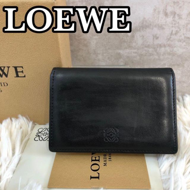 LOEWE(ロエベ)の【美品】LOEWE　カードケース　名刺入れ　アナグラム　ナッパレザー　ブラック レディースのファッション小物(名刺入れ/定期入れ)の商品写真