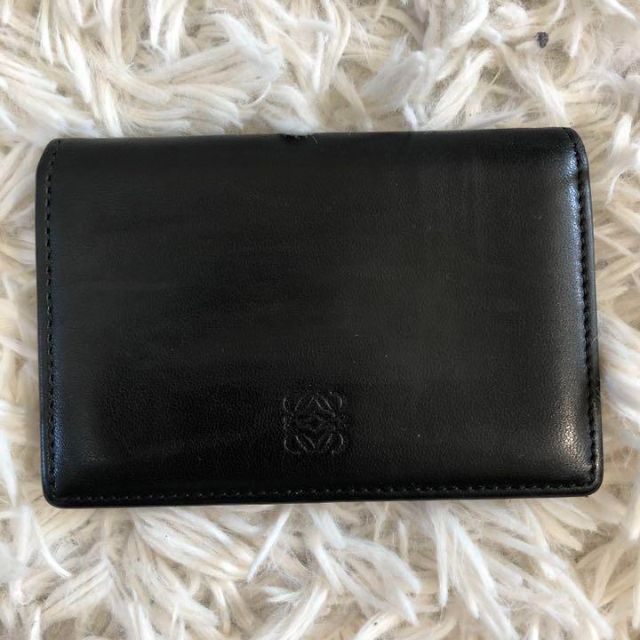 LOEWE(ロエベ)の【美品】LOEWE　カードケース　名刺入れ　アナグラム　ナッパレザー　ブラック レディースのファッション小物(名刺入れ/定期入れ)の商品写真