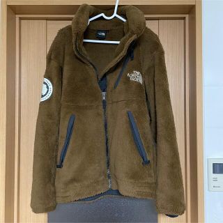 ザノースフェイス(THE NORTH FACE)のザノースフェイス アンタークティカバーサロフトジャケット チーク ブラウン L(その他)