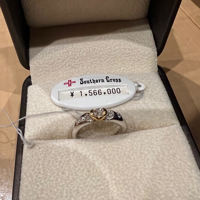 ダイヤモンド指輪 元値156万円 試着のみ リング(指輪)