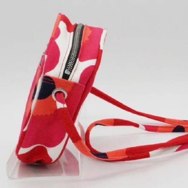 marimekko(マリメッコ)のマリメッコ ラウンド型 ショルダーバッグ レディースのバッグ(ショルダーバッグ)の商品写真