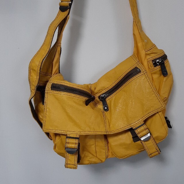 J-BLOCK ショルダーバック イエロー 革の通販 by RisBoxラクマ店 J-BLOCK ショルダーバック イエロー 革の通販 by RisBoxラクマ店