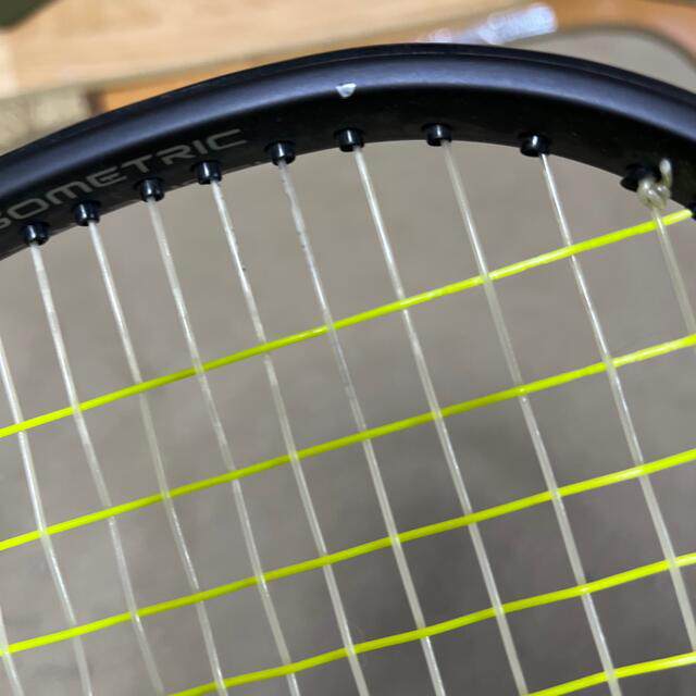 YONEX(ヨネックス)のヨネックス硬式ラケット ブイコアプロ97 スポーツ/アウトドアのテニス(ラケット)の商品写真