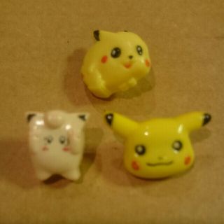 ポケモン(ポケモン)のポケットモンスターキャラクターボタン(日用品/生活雑貨)