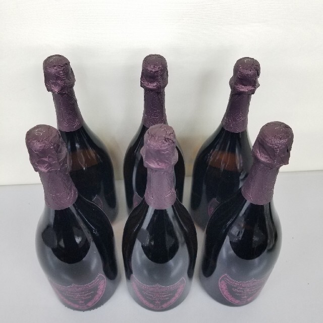 Dom Pérignon(ドンペリニヨン)の新品未開封品‼️ 6本セット ドンペリニヨン ロゼ ヴィンテージ2008 食品/飲料/酒の酒(シャンパン/スパークリングワイン)の商品写真