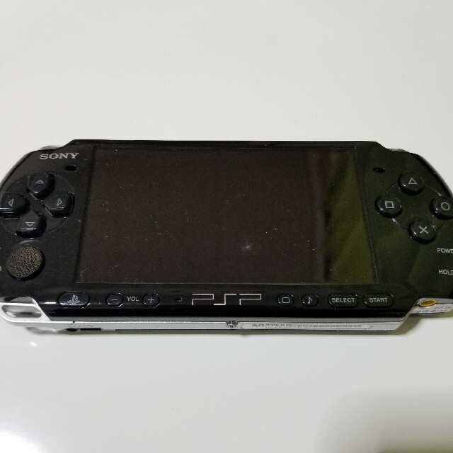 PlayStation Portable(プレイステーションポータブル)のplay staition portable 3000 psp ブラックジャンク エンタメ/ホビーのゲームソフト/ゲーム機本体(携帯用ゲーム機本体)の商品写真