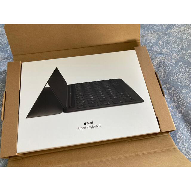 超おすすめ美品、Apple純正、iPad smart keyboard、iPad