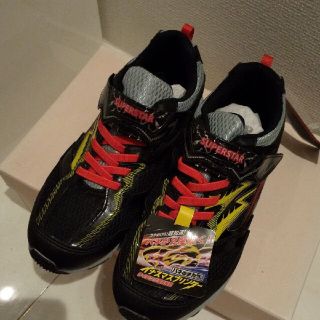 スーパースター(SUPERSTAR)の新品 男の子 バネのチカラ スニーカー シ(スニーカー)