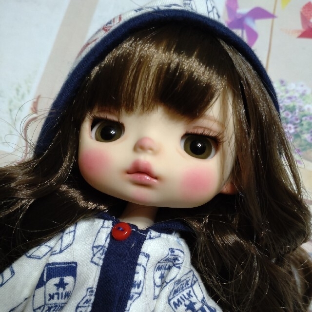 白 フリル付 モンストドール カスタム 丑丑ちゃん ブライス ミディ