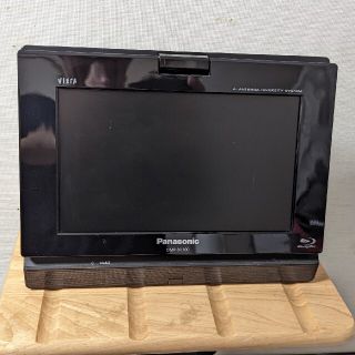 パナソニック(Panasonic)のPanasonic ポータブルブルーレイプレーヤー DMP-BV100(ブルーレイプレイヤー)