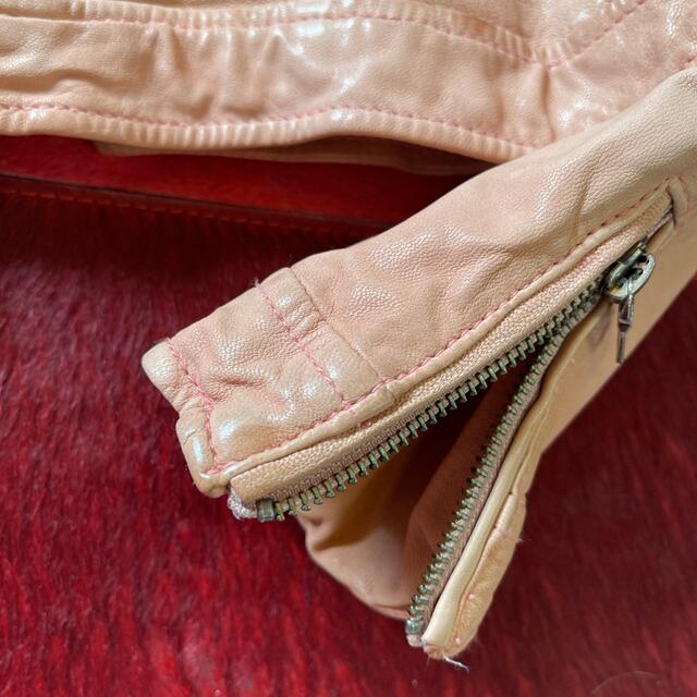 MAYSON GREY(メイソングレイ)の薄ピンク　ライダース革ジャン レディースのジャケット/アウター(ライダースジャケット)の商品写真