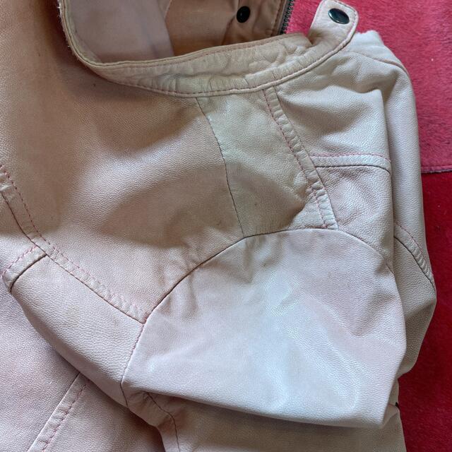 MAYSON GREY(メイソングレイ)の薄ピンク　ライダース革ジャン レディースのジャケット/アウター(ライダースジャケット)の商品写真