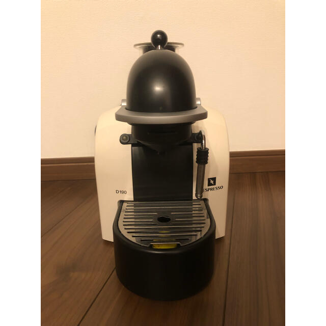 ネスプレッソ エスプレッソマシーン D190 ホワイトの通販 by ネスプレッソ エスプレッソマシーン D190 ホワイトの通販 by
