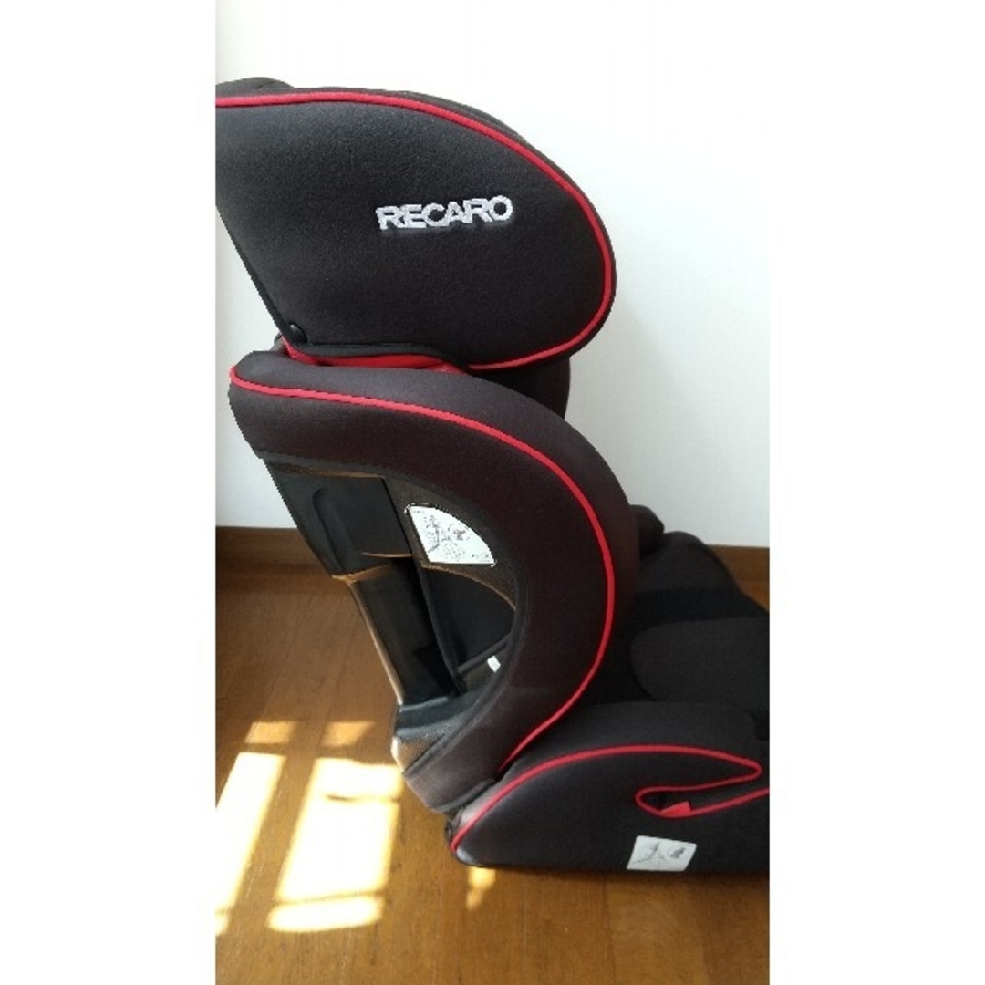 RECARO(レカロ)のRECARO レカロ J3 ジェイスリー ジュニアシート キッズ/ベビー/マタニティの外出/移動用品(自動車用チャイルドシート本体)の商品写真