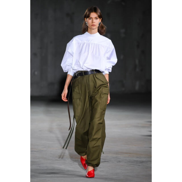 HYKE(ハイク)の2022SS HYKE M-51 TYPE SHELL PANTS 4 即完売品 メンズのパンツ(ワークパンツ/カーゴパンツ)の商品写真