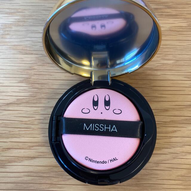 MISSHA(ミシャ)のミシャ　クッションファンデ　カービィコラボ コスメ/美容のベースメイク/化粧品(ファンデーション)の商品写真