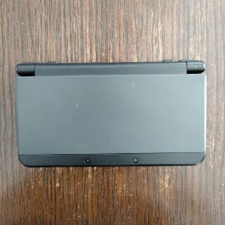 ニンテンドー3DS(ニンテンドー3DS)の任天堂3DS ブラック本体、アダプター付(携帯用ゲーム機本体)