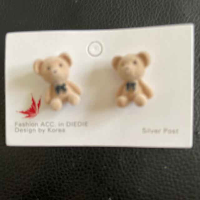 クマさんのピアス レディースのアクセサリー(ピアス)の商品写真