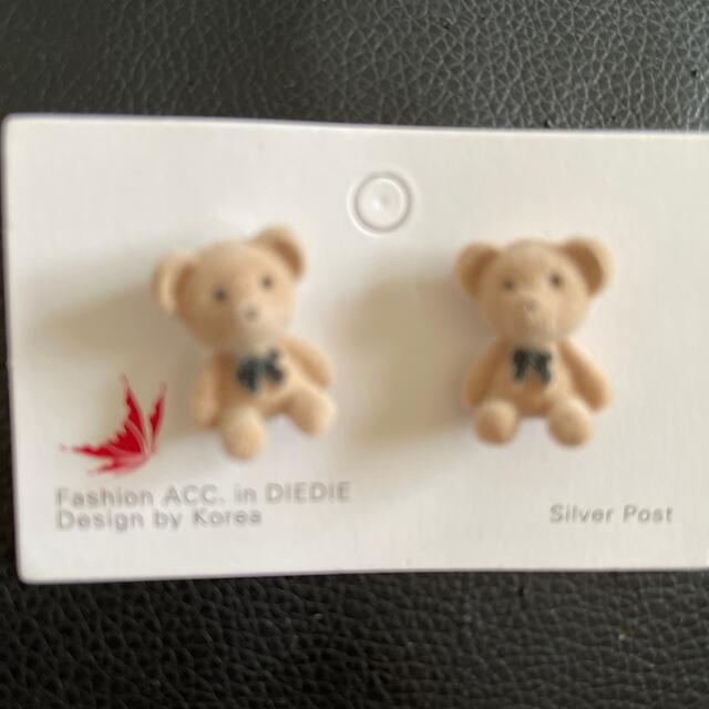 クマさんのピアス レディースのアクセサリー(ピアス)の商品写真