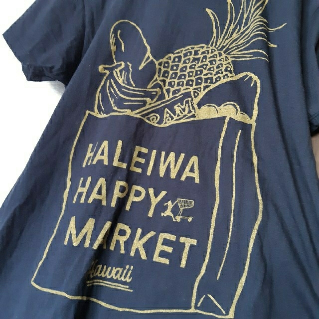 HALEIWA(ハレイワ)のHALEIWA HAPPY MARKET　ハレイワ　Tシャツ　カットソー　紺 レディースのトップス(Tシャツ(半袖/袖なし))の商品写真