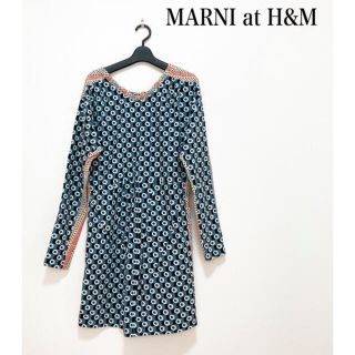 マルニ(Marni)のMARNI×H&M マルニ コラボ膝丈ワンピース　チュニック(ひざ丈ワンピース)