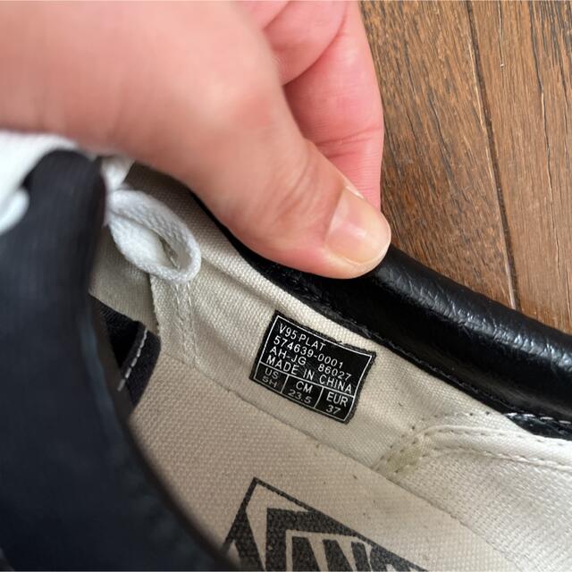 VANS(ヴァンズ)のVANS スニーカー　厚底　黒　 レディースの靴/シューズ(スニーカー)の商品写真