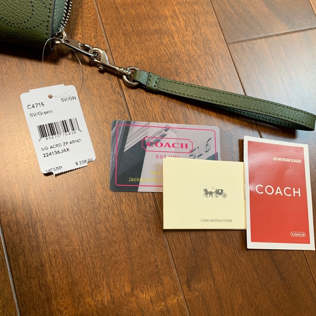 COACH(コーチ)のおまとめ特別割　ショプバ・箱付き　長財布モスグリーン　シグネチャー メンズのファッション小物(長財布)の商品写真