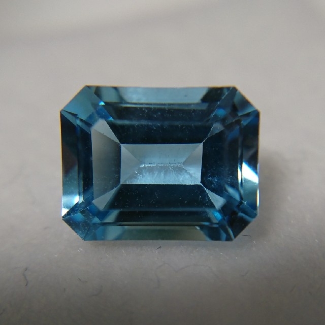 ブルー トパーズ ルース 3.61ct 10×8mm ハンドメイドの素材/材料(各種パーツ)の商品写真