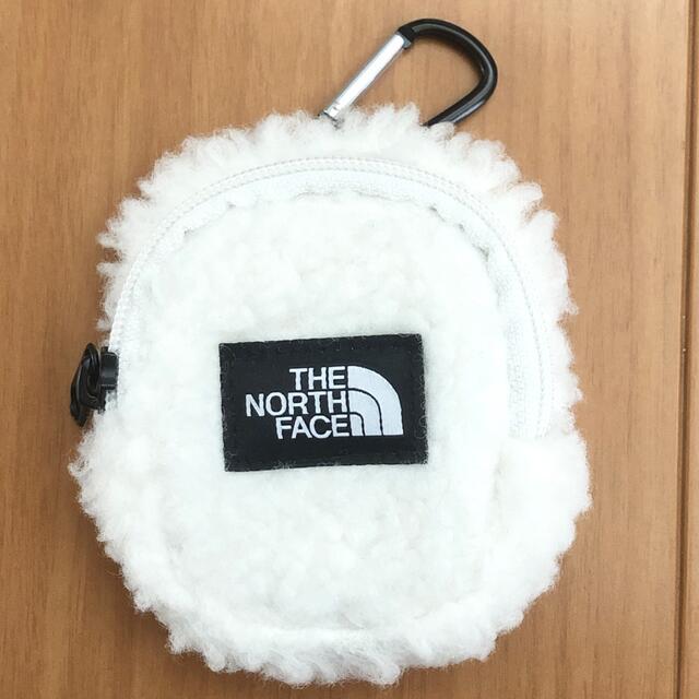 THE NORTH FACE(ザノースフェイス)の【新品／海外限定】ノースフェイス ポーチ／アクセサリー／財布小銭入／キーホルダー レディースのファッション小物(コインケース)の商品写真