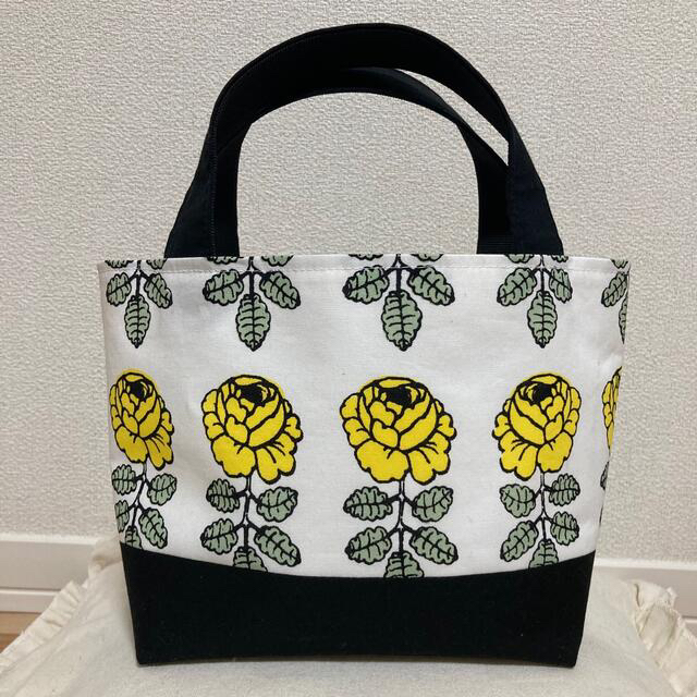 marimekko(マリメッコ)のマリメッコ marimekko ハンドメイド　トートバッグ　お弁当 ハンドメイドのファッション小物(バッグ)の商品写真